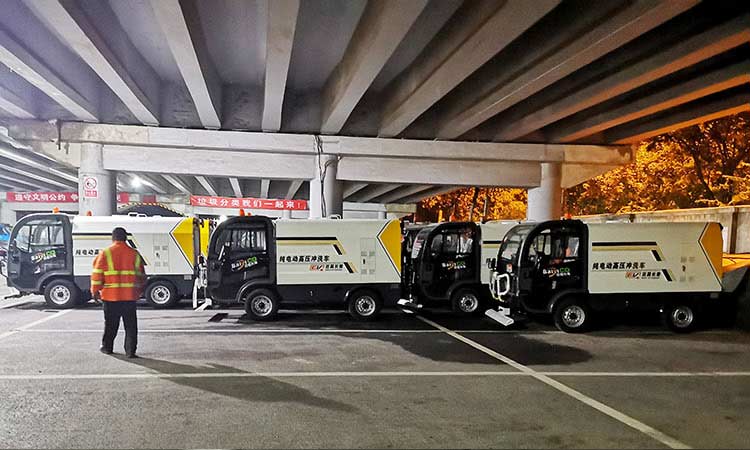 小型高壓清洗車(chē)