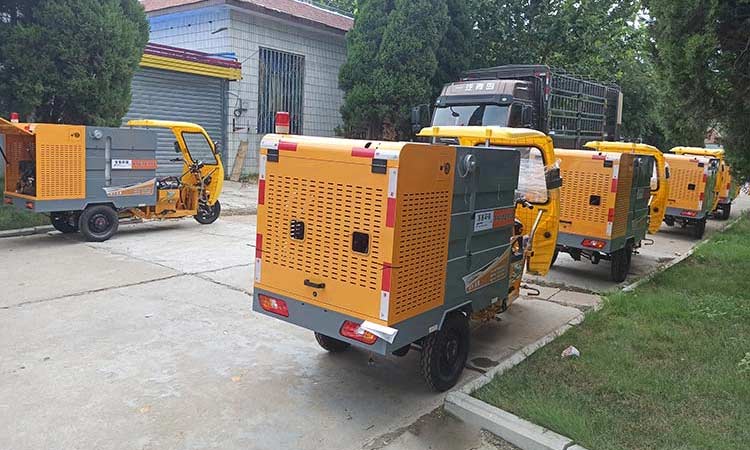 電動(dòng)高壓清洗車(chē)