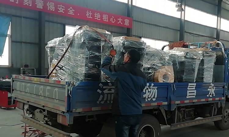 環(huán)衛(wèi)手推式樹(shù)葉收集器