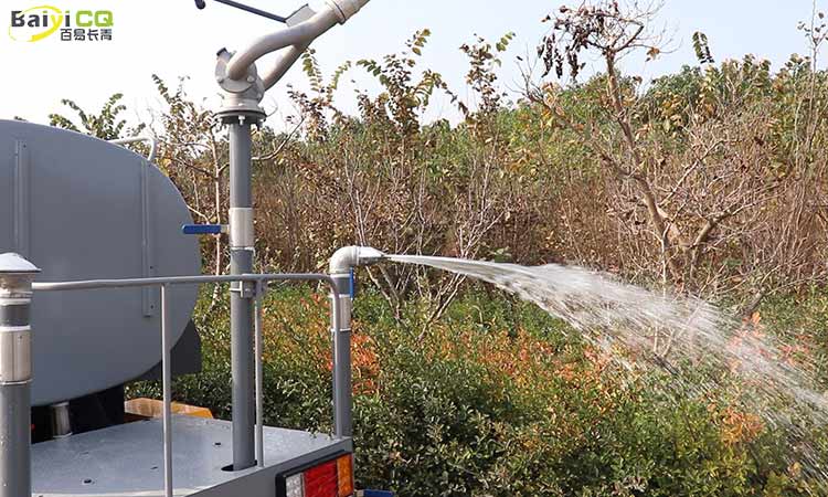 小型電動(dòng)灑水車價(jià)格