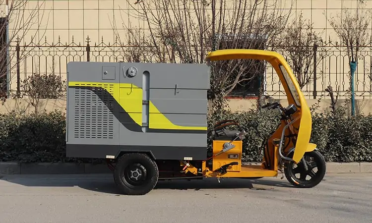 小型多功能三輪高壓清洗車(chē)BY-C7車(chē)輛底盤(pán)