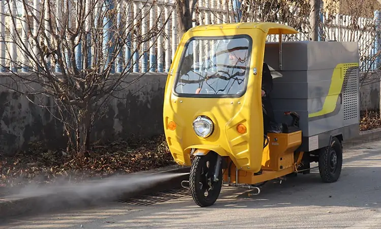 小型多功能三輪高壓清洗車(chē)BY-C7動(dòng)力系統(tǒng)