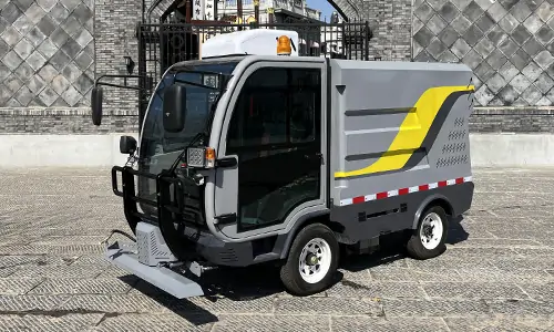 城市窗口輔道、人行道、墻體廣告清潔總是不徹底？可以了解一下小型純電動高壓清洗車！