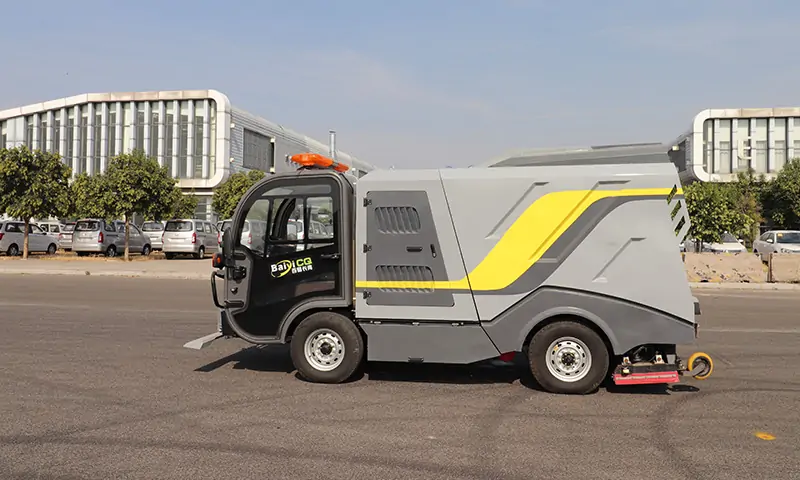 純電動深度清潔車：革新環(huán)境清潔方式的未來之路，深度清潔，以克論凈！