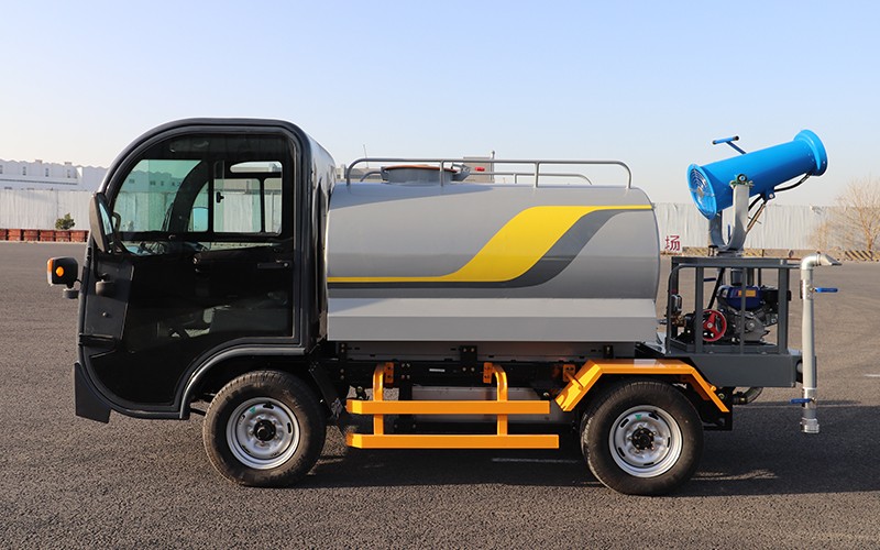 電動(dòng)四輪灑水車BY-X20