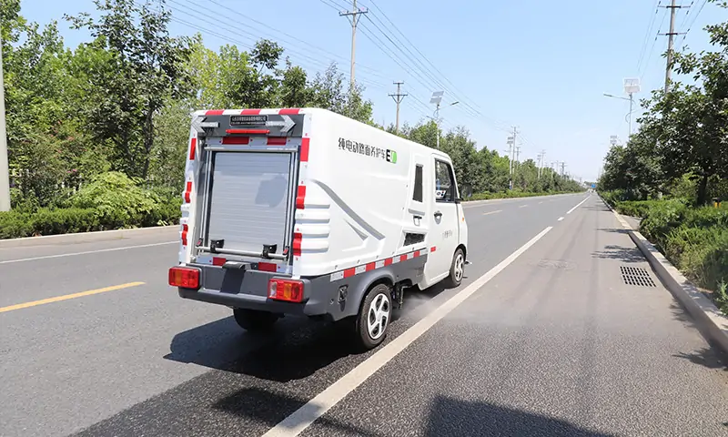 新能源多功能高壓清洗車：高效清潔，環(huán)保便捷