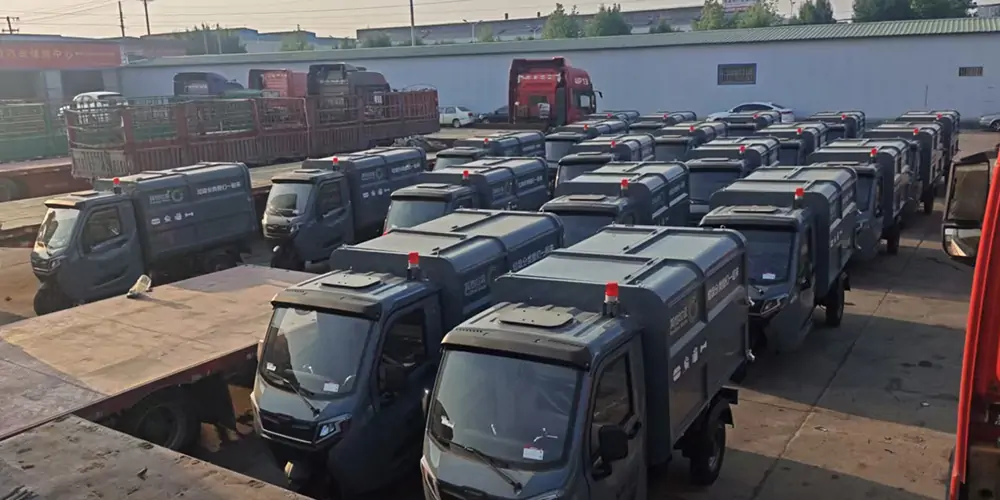 新能源側(cè)裝式垃圾清運(yùn)車，側(cè)裝垃圾車，垃圾車，新能源垃圾車