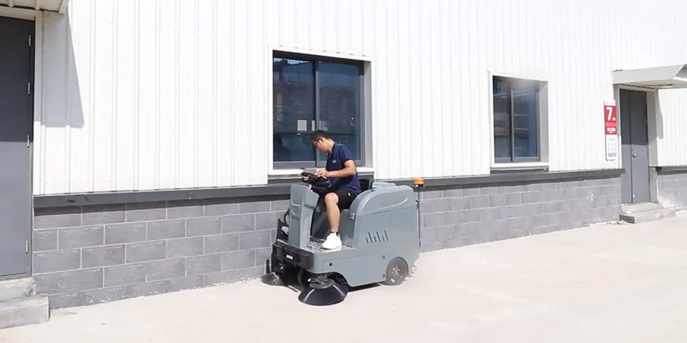 純電動(dòng)清掃車(chē),清掃車(chē),電動(dòng)清掃車(chē),小型清掃車(chē)